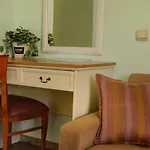 Green Hotel Alexander Palace